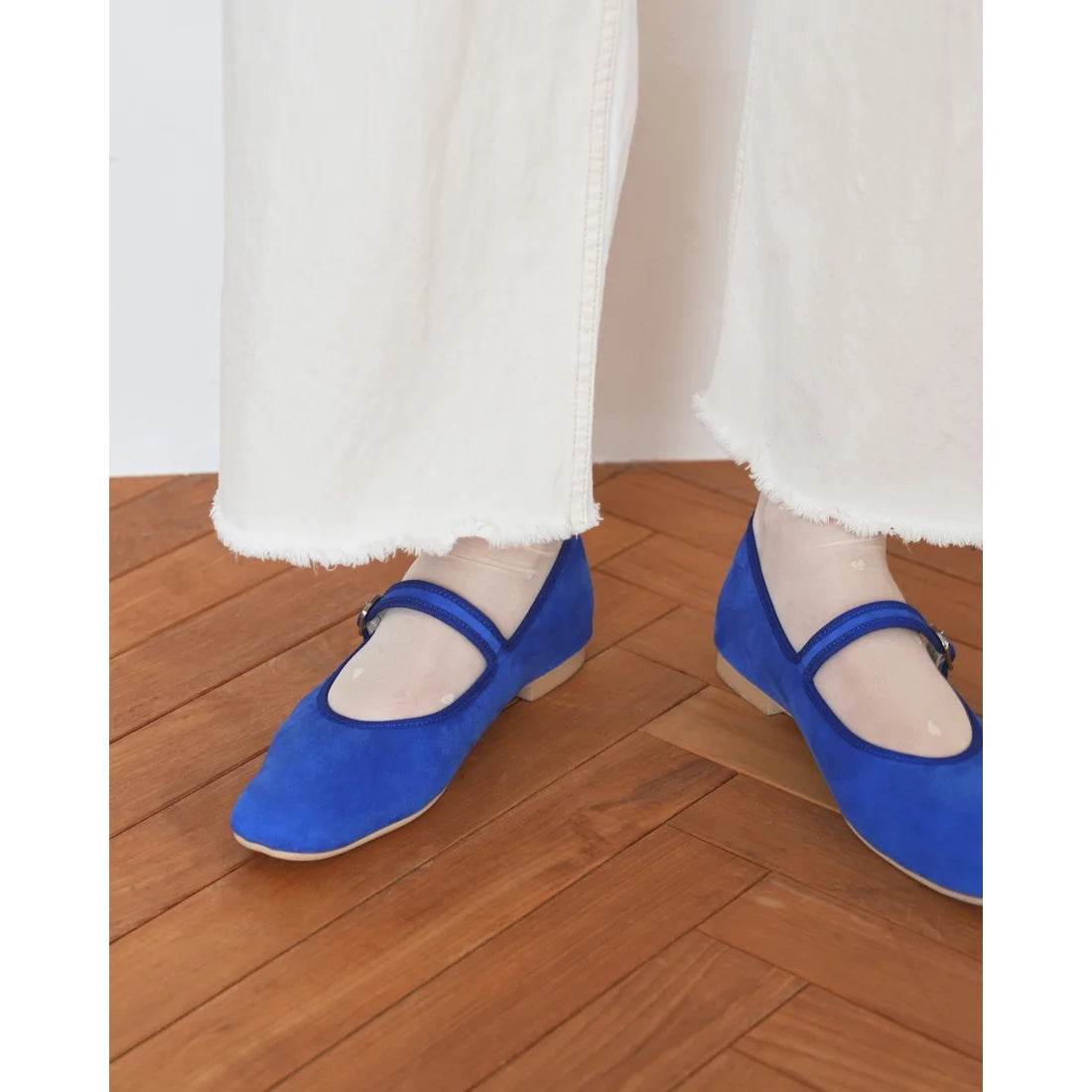 【新品預訂】日本製Emma Francis  防撥水方頭瑪麗珍（藍色絨面）(2001g S120)