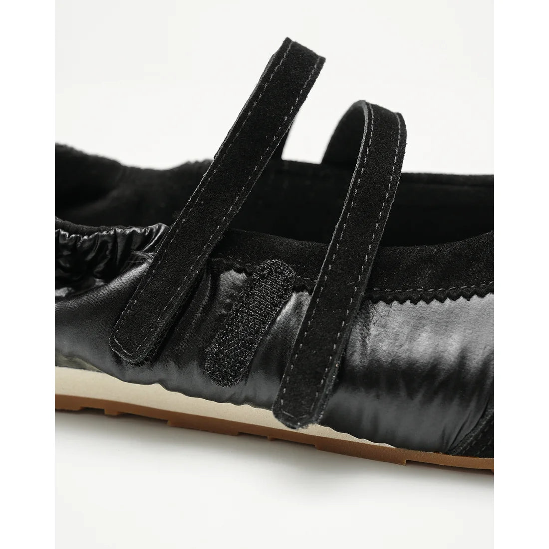 【新品預訂】日本製Emma Francis   彈性褶邊瑪麗珍芭蕾舞鞋（黑色天鵝絨皮革）(09k-NY 101)