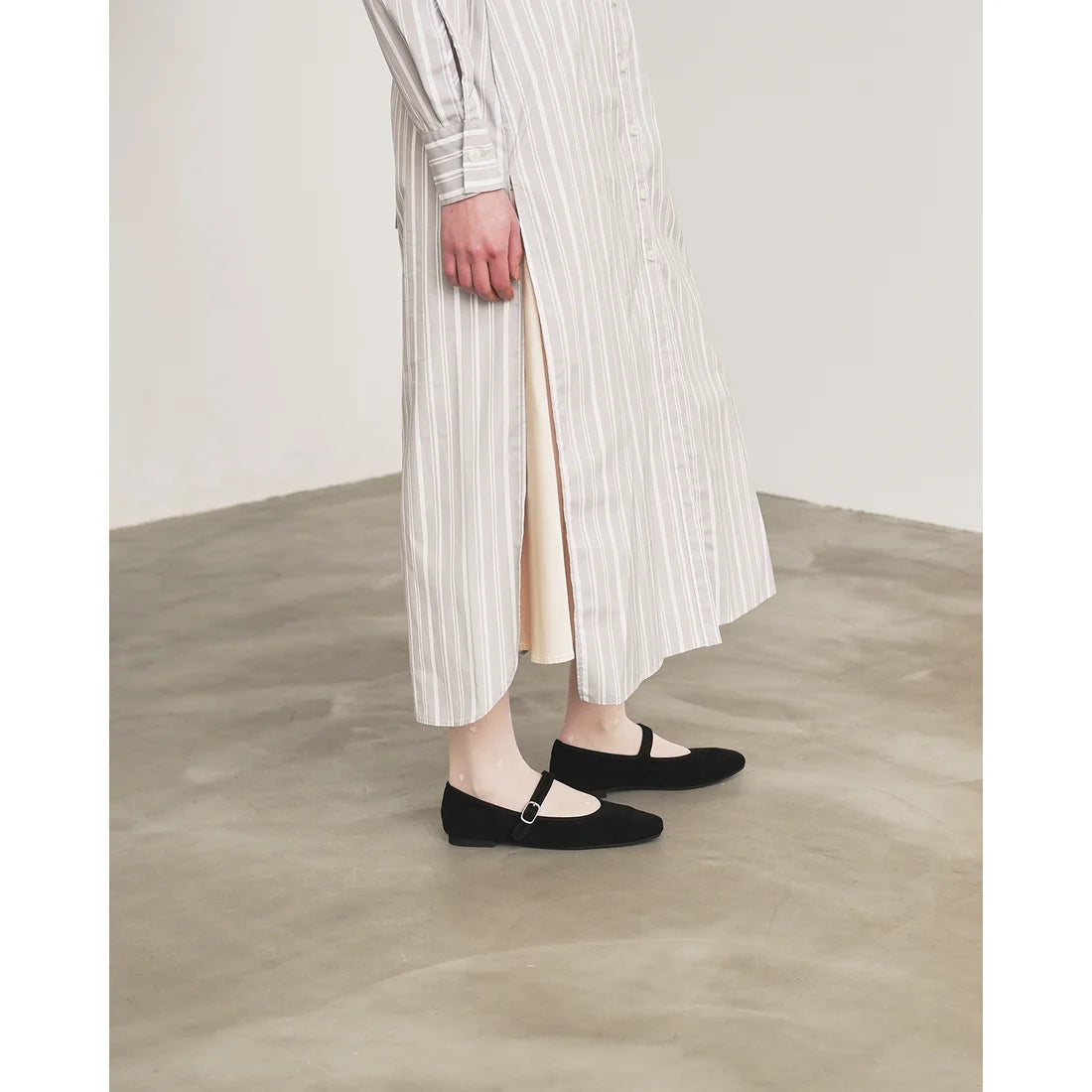 【新品預訂】日本製Emma Francis  防撥水方頭瑪麗珍（黑色絨面）(2001g S101)