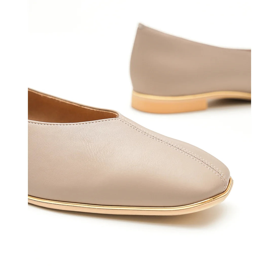 【新品預訂】日本製Emma Francis   V形中心接縫金線平底鞋（炭灰色光滑）(03aa-P 155) C/GRY