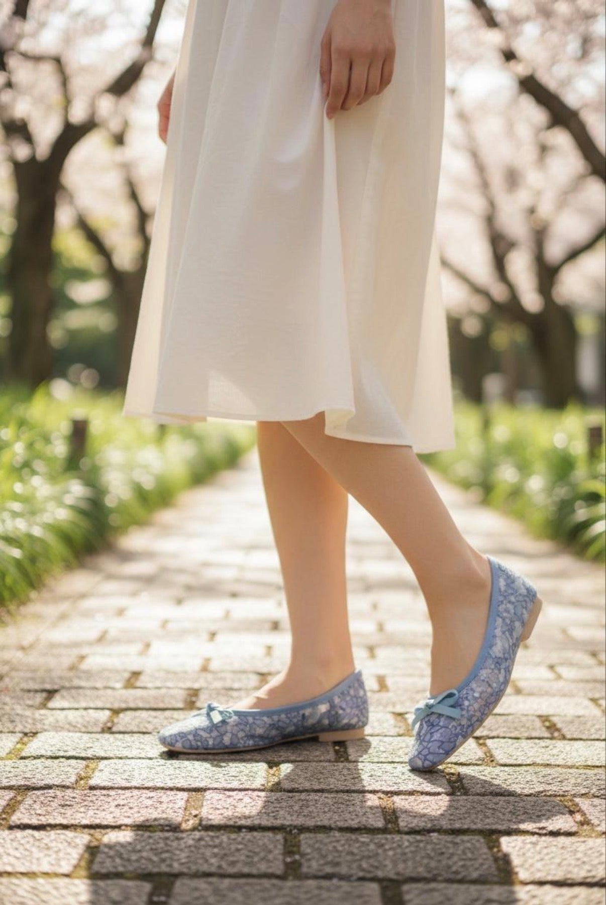 【香港限定】日本製 Launa lea 蕾絲方頭平底鞋 (BH7607A)(藍色 / Blue)