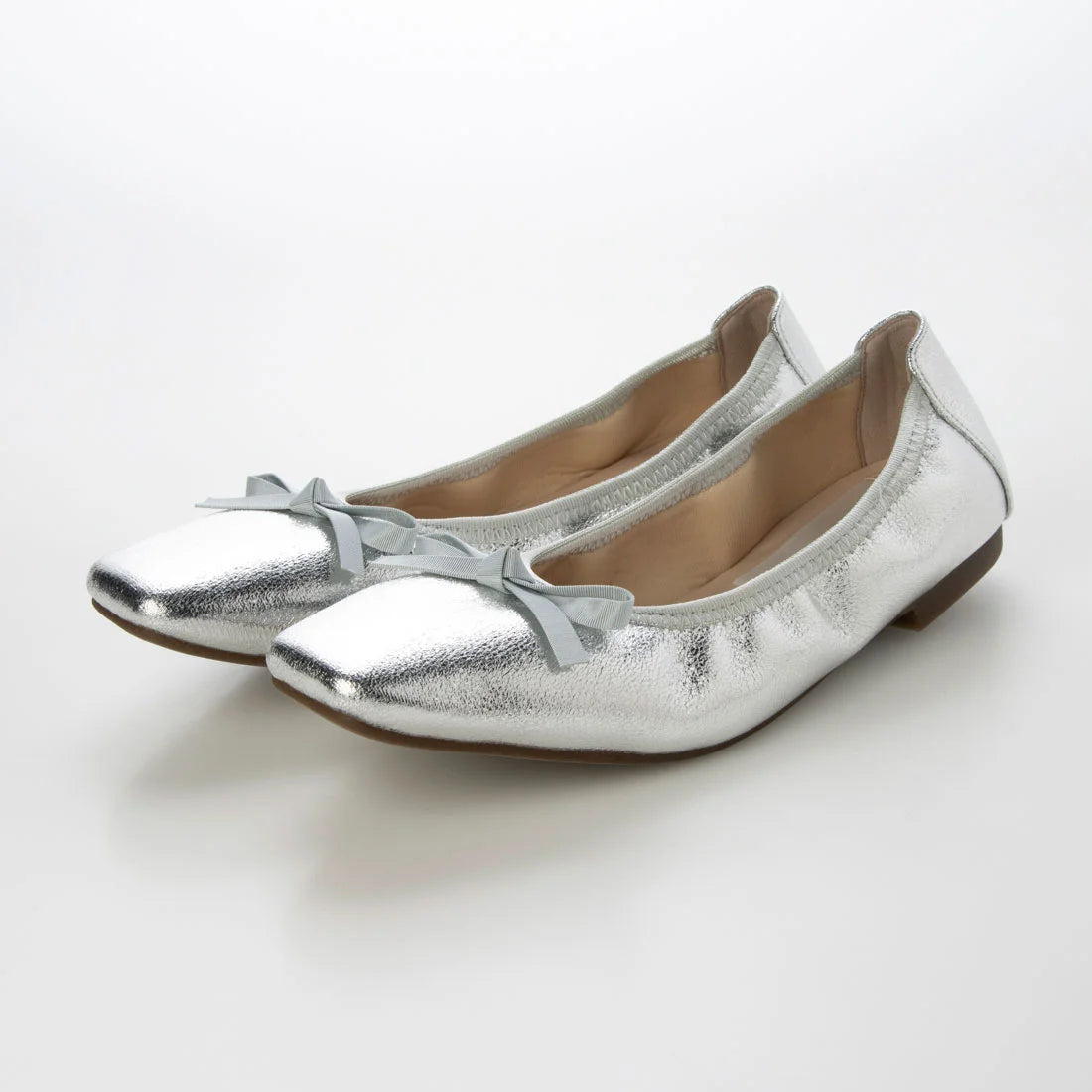 【新品預訂】日本製Lauf Oletta 柔軟褶皺無縫一體式芭蕾舞鞋 ( LH109 SILVER-S ) (銀色)