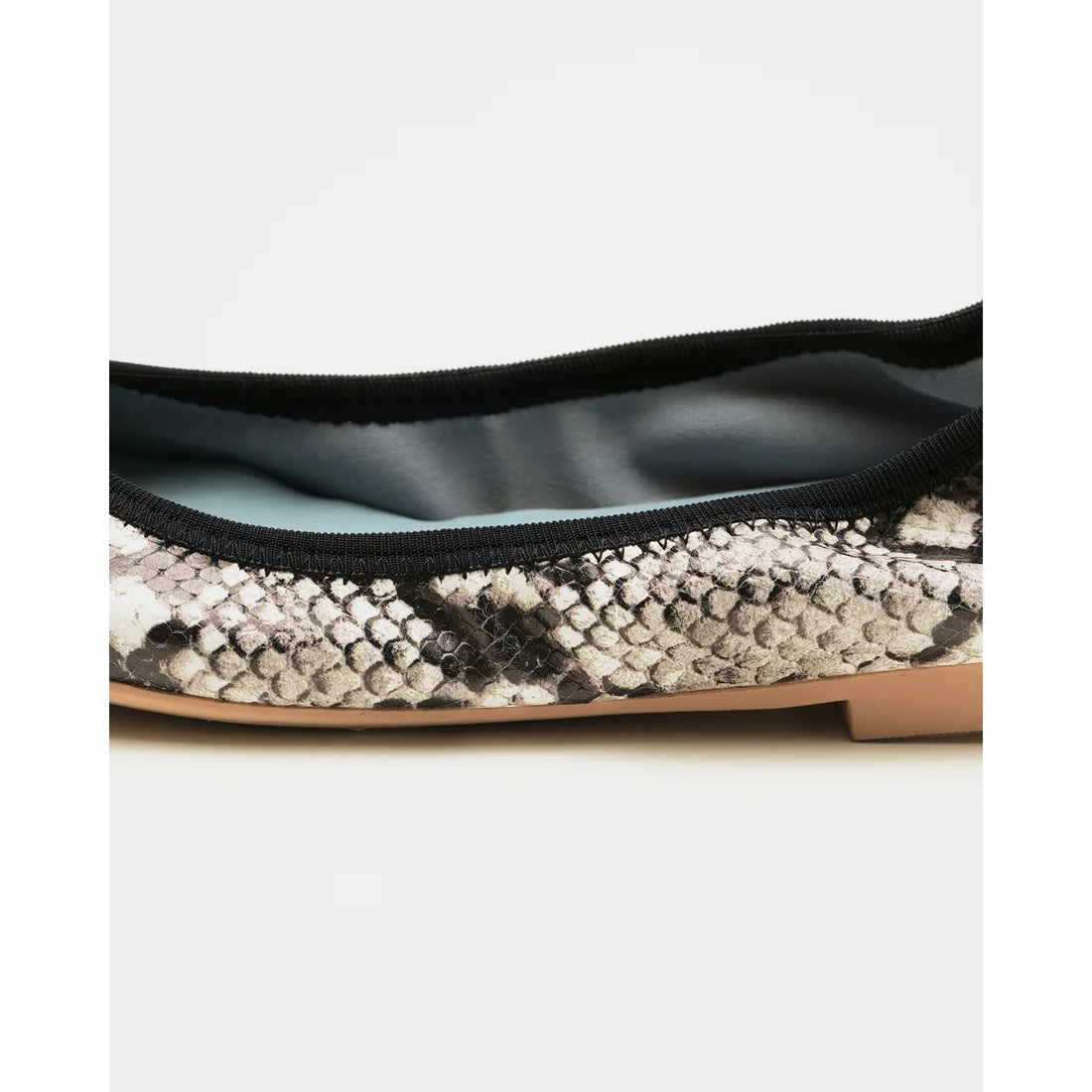 日本製【珍珠色調防水】Emma Francis 真皮 圓頭平底芭蕾舞鞋(02b-L P371)(Python pattern leather smooth)（パイソン柄 レザースムース）