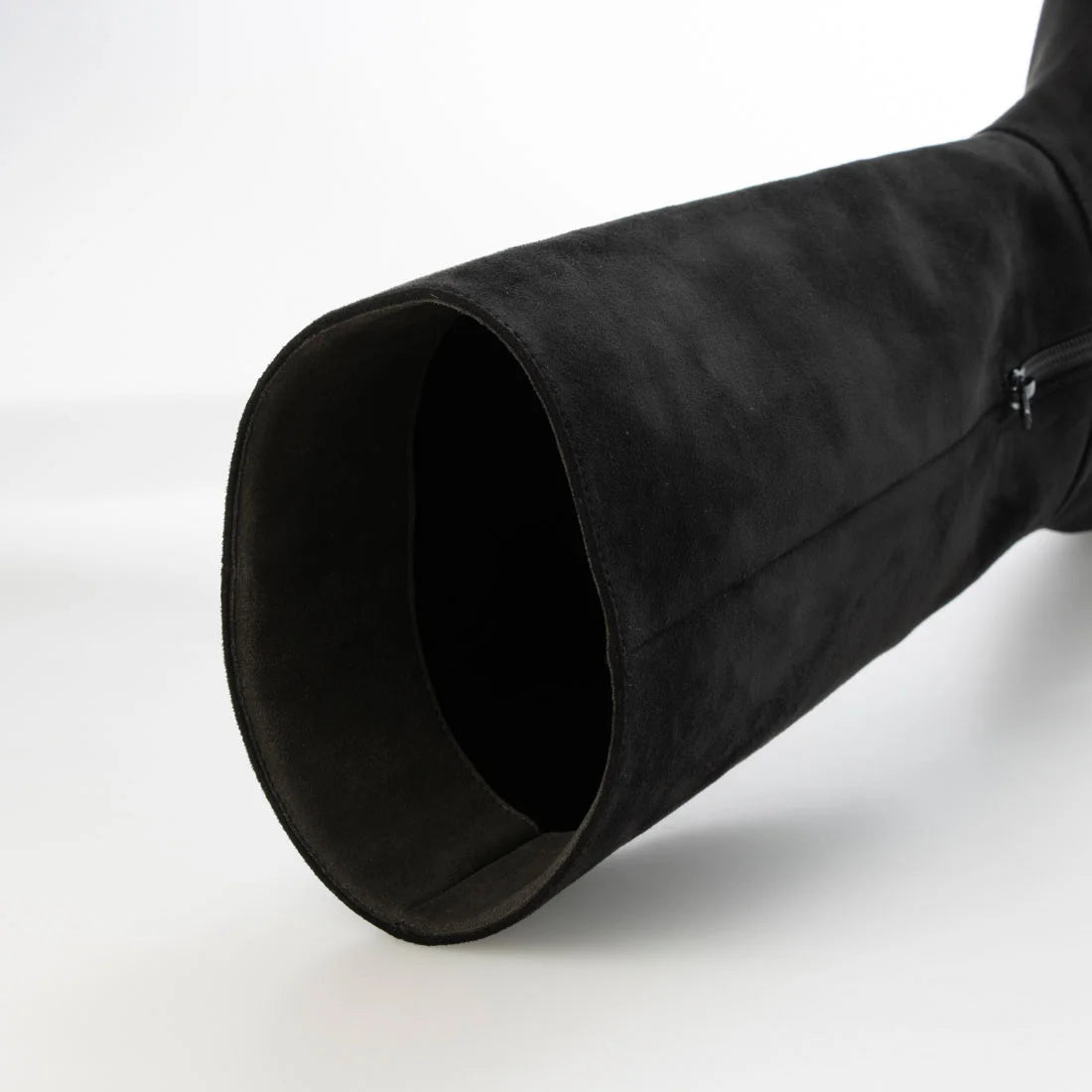 【新品預訂】Launa Lea 5cm內增高柔軟絨布長boot(S149)(黑色／Black S)