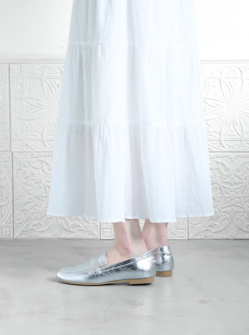 【新品預訂】日本製 潮牌Lucida 防水 銀色 Alasia 基本款平底樂福鞋 (LC-104 SLV )