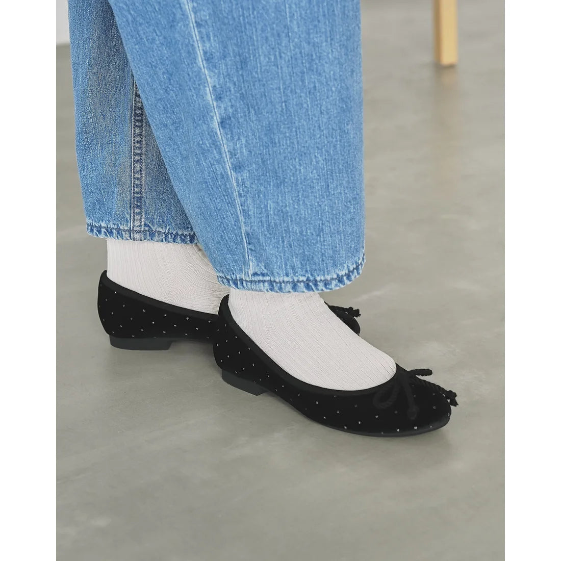 【新品預訂】日本製Emma Francis 圓點天鵝絨平底芭蕾舞鞋（黑色天鵝絨）(02a-V 101)BLK