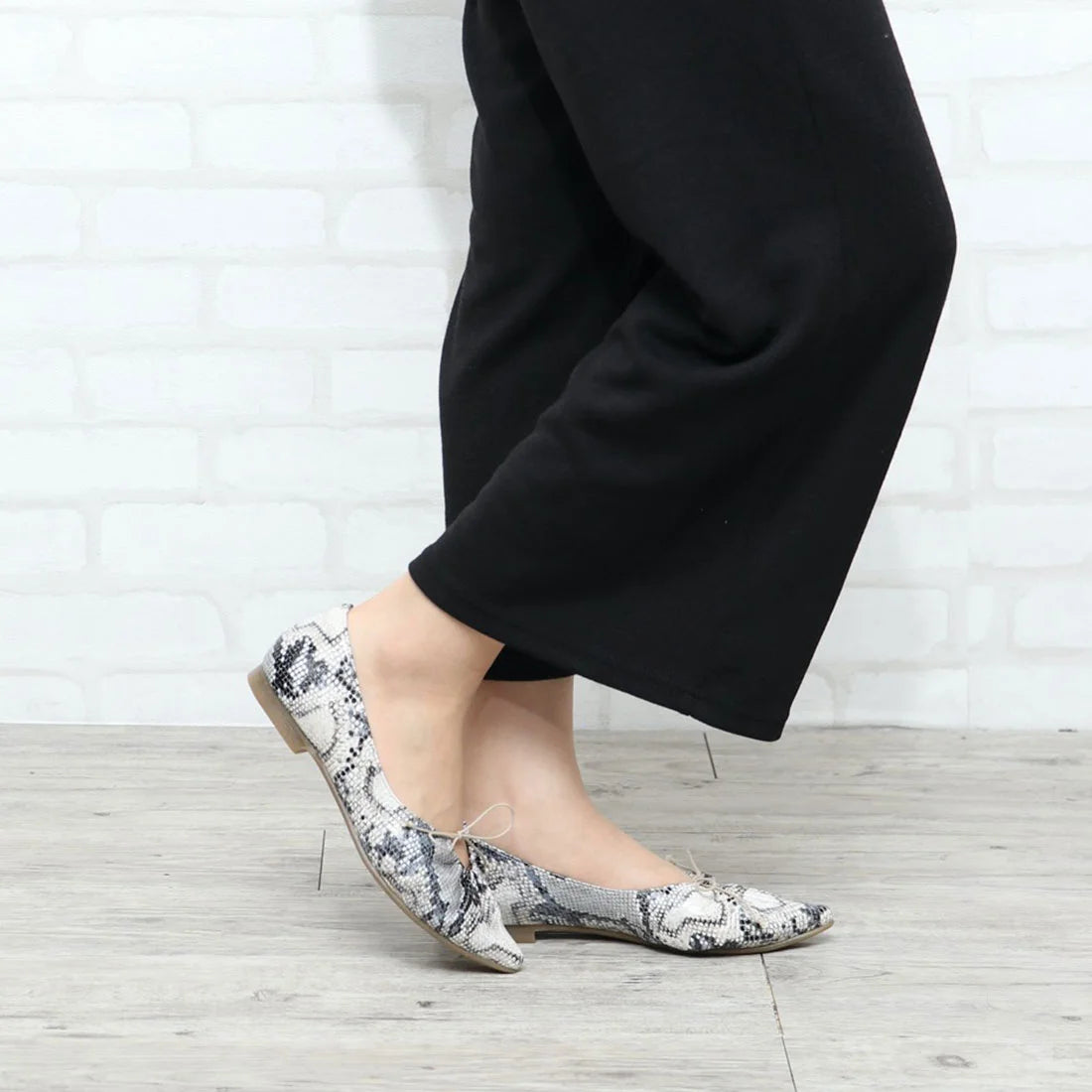 日本製 Emma Francis 尖頭平底芭蕾舞鞋 (EFx06a P368)(Python pattern smooth)（パイソン柄 スムース）