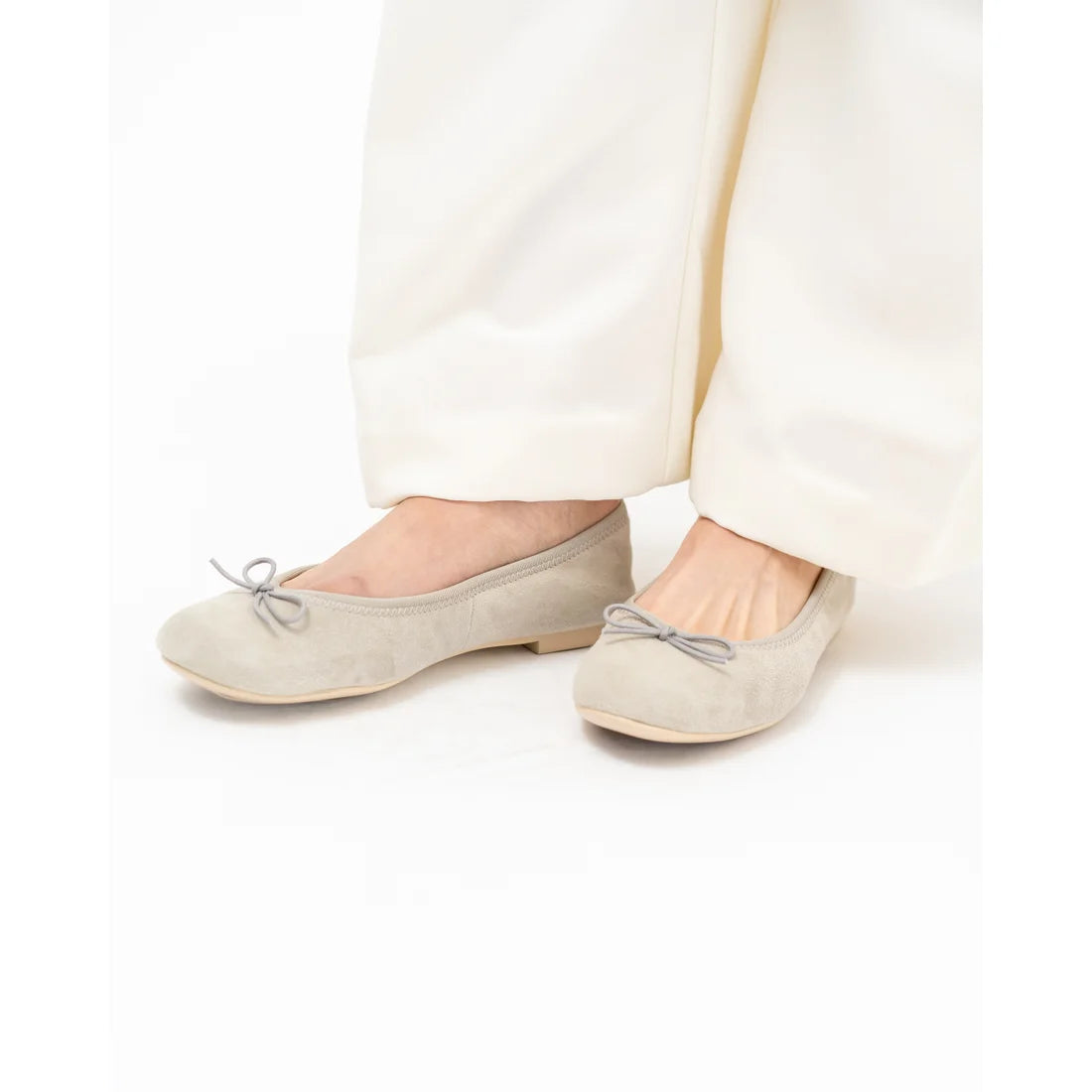 日本製【珍珠色調防水】Emma Francis圓頭平底芭蕾舞鞋(02b-L S153)(Grey leather suede)（グレー レザースエード）