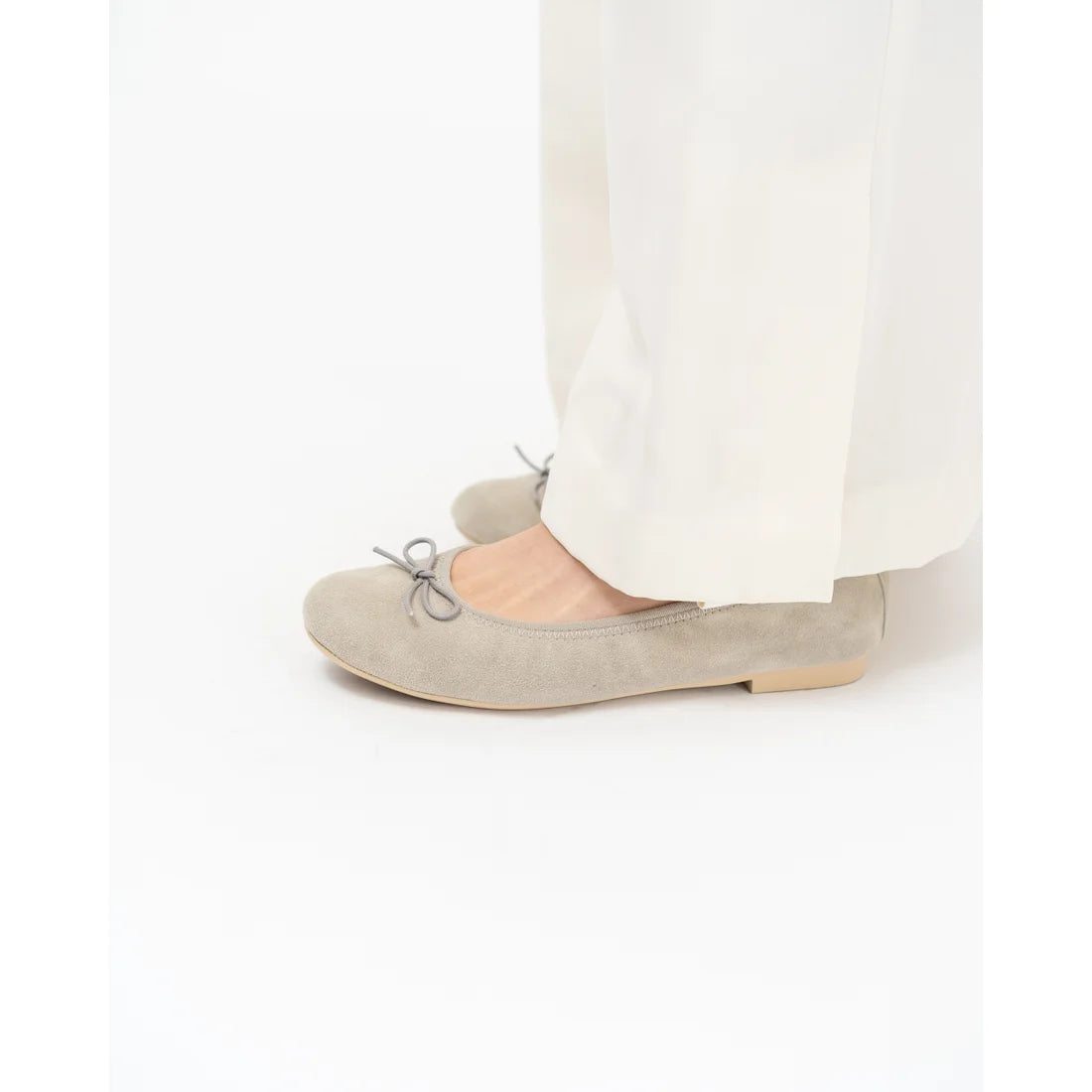 日本製【珍珠色調防水】Emma Francis圓頭平底芭蕾舞鞋(02b-L S153)(Grey leather suede)（グレー レザースエード）