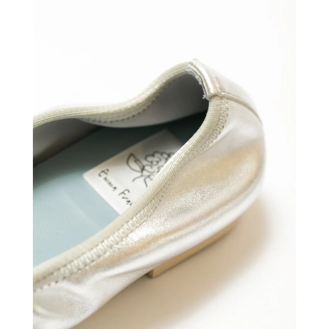 日本製【珍珠色調防水】Emma Francis圓頭平底芭蕾舞鞋(02b-L M162)(Silver leather suede)（シルバー レザースエード）