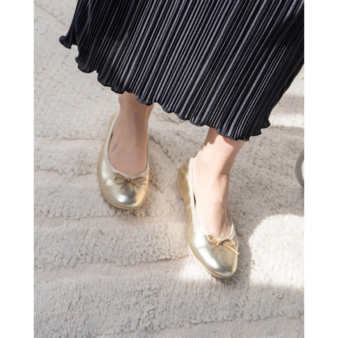 日本製【珍珠色調防水】Emma Francis圓頭平底芭蕾舞鞋(02b-L M164)(Gold leather suede)（ゴールド レザースエード）