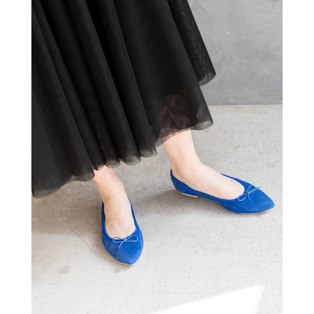 日本製【珍珠色調防水】Emma Francis尖頭平底芭蕾舞鞋 (01b-L S120) (Blue leather suede)（ブルー レザースエード）