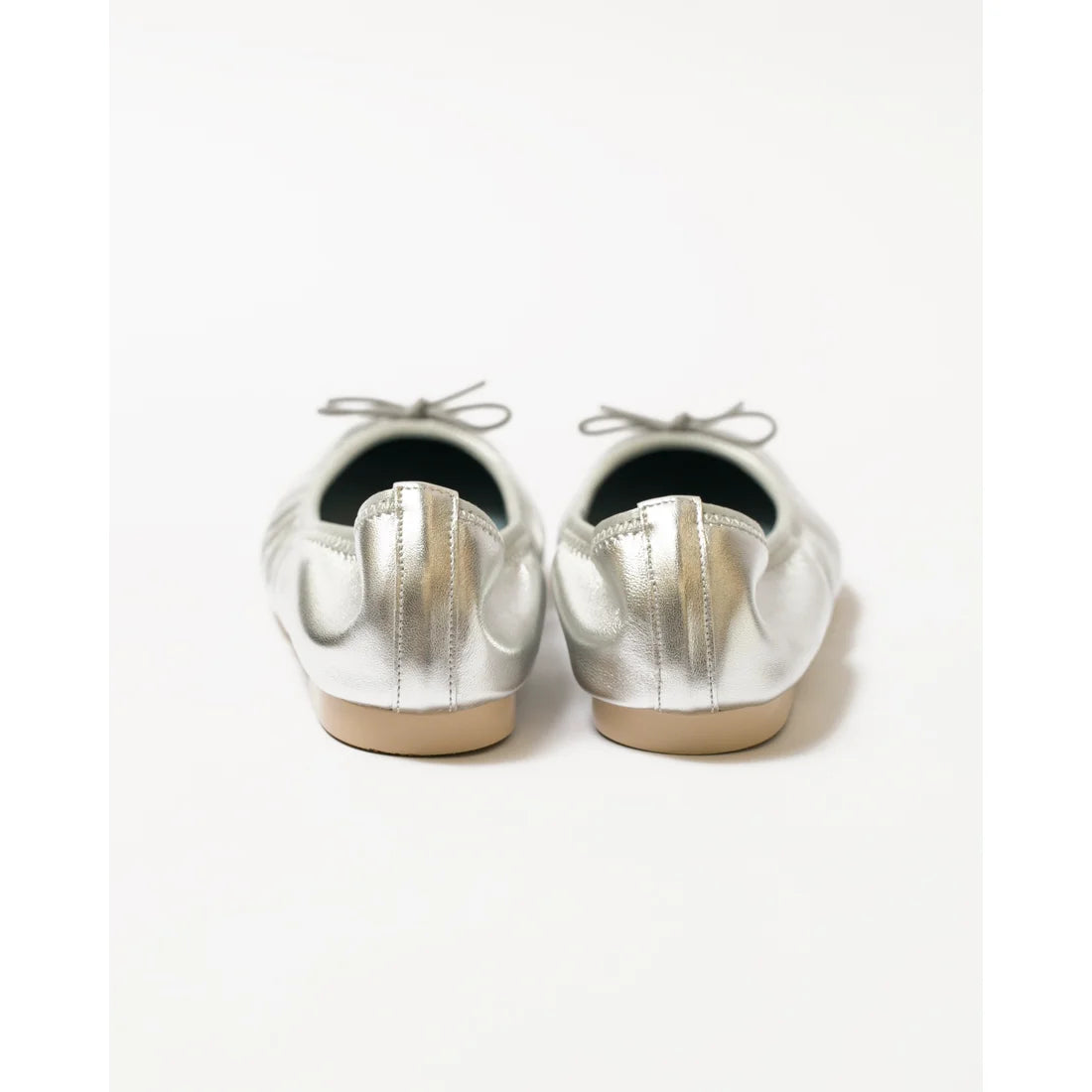 日本製【珍珠色調防水】Emma Francis尖頭平底芭蕾舞鞋 (01b-L M162) (Silver leather suede)（シルバー レザースエード）