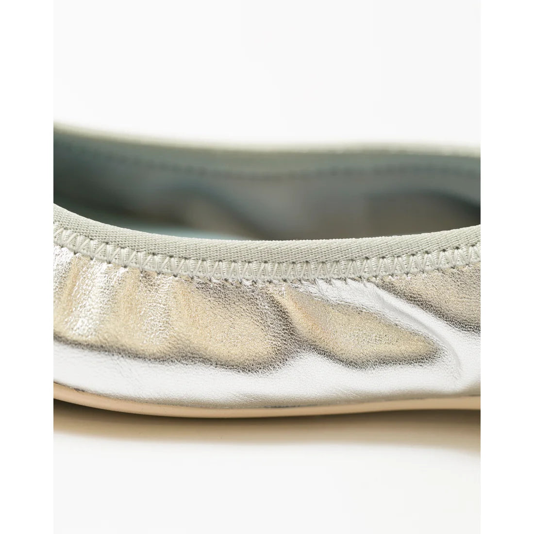 日本製【珍珠色調防水】Emma Francis尖頭平底芭蕾舞鞋 (01b-L M162) (Silver leather suede)（シルバー レザースエード）