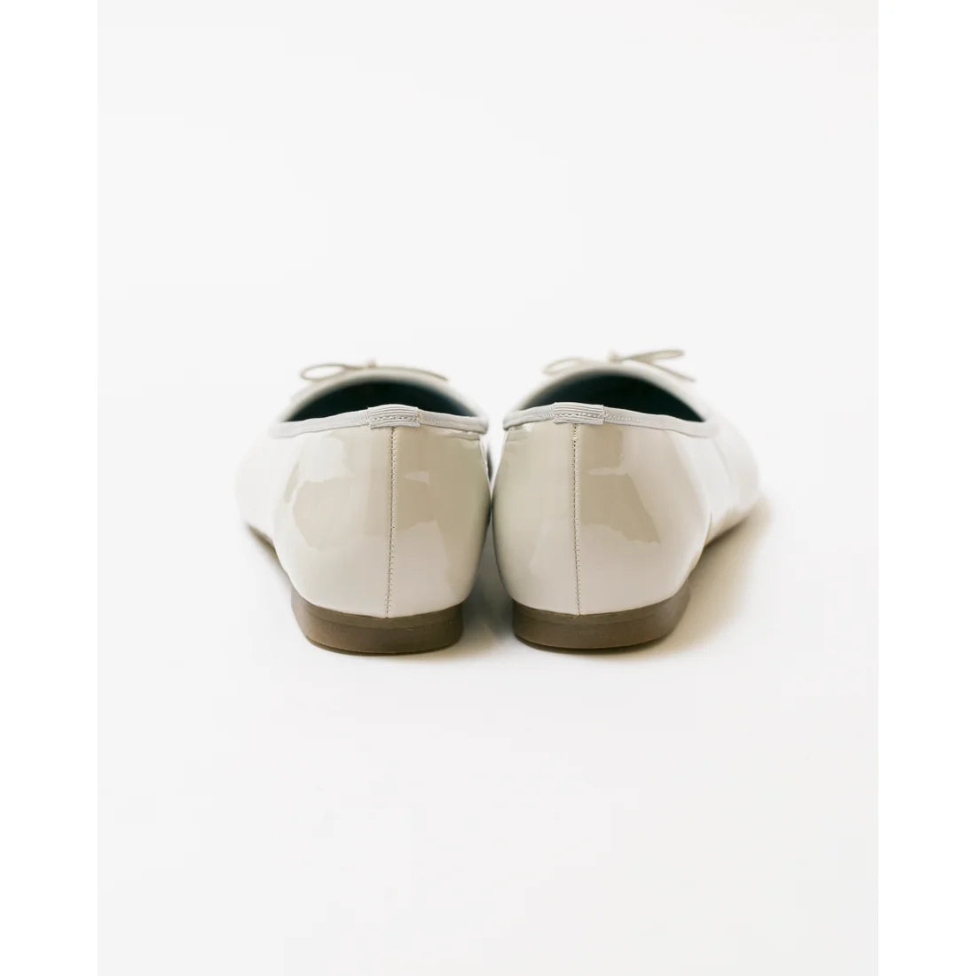 日本製【晴雨兼容】Emma Francis尖頭平底芭蕾舞晴雨鞋(	01a-E 153)(Grey enamel)（グレー エナメル）