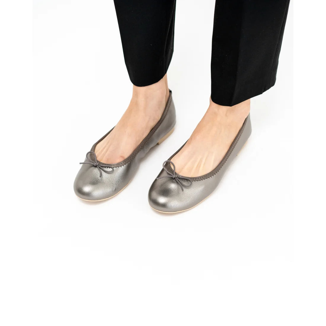 日本製【珍珠色調防水】Emma Francis圓頭平底芭蕾舞鞋( 02b-L M174 )(steel leather mylar)（スチール レザーマイラー）