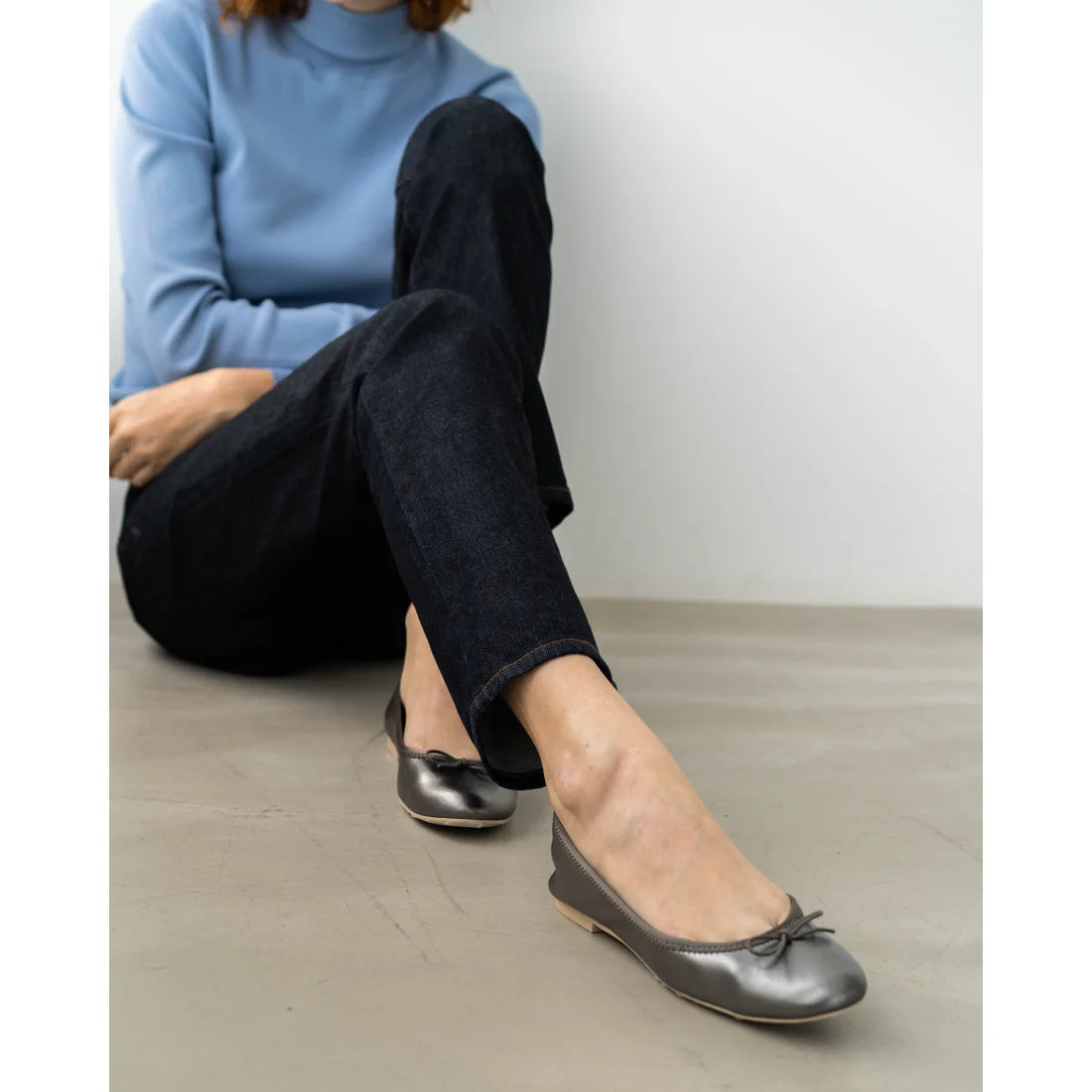 日本製【珍珠色調防水】Emma Francis圓頭平底芭蕾舞鞋( 02b-L M174 )(steel leather mylar)（スチール レザーマイラー）