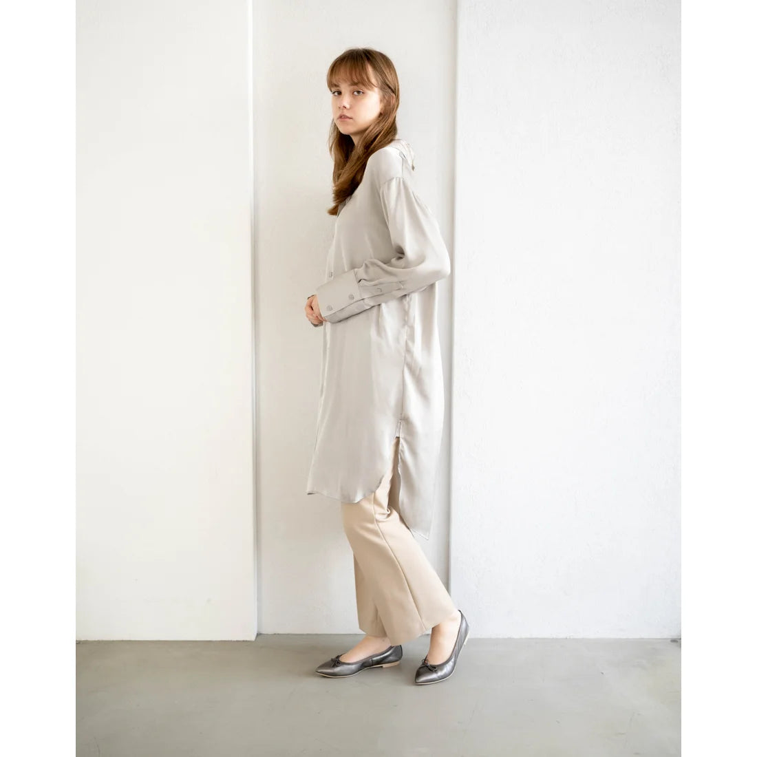 日本製【珍珠色調防水】Emma Francis尖頭平底芭蕾舞鞋(01b-L M174 )(steel leather mylar)（スチール レザーマイラー）