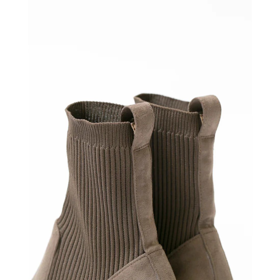 日本製Emma Francis 珍珠跟針織靴（炭灰色麂皮）(9006-S 155)(charcoal gray suede)(charcoal gray suede）