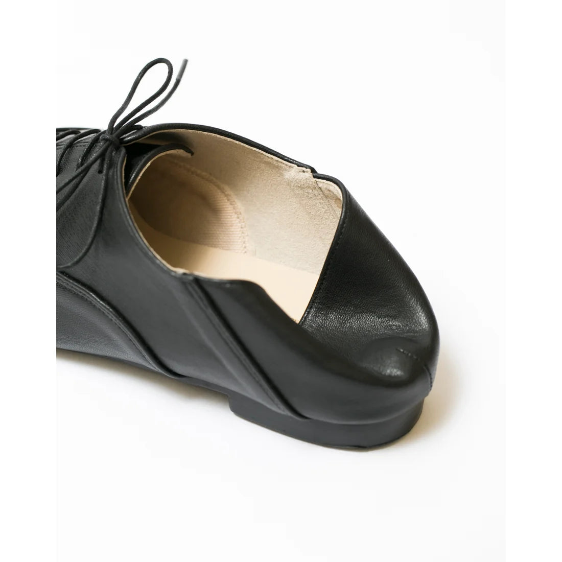 日本製 【蘋果皮】【防水】Emma Francis平底繫帶鞋（黑蘋果皮光滑）(03d-AP 101)(black apple leather smooth)(ブラック アップルレザースムース）