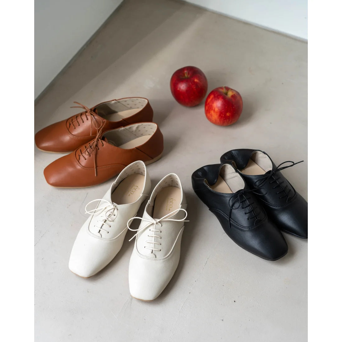 日本製 【蘋果皮】【防水】Emma Francis平底繫帶鞋（駝色蘋果皮光滑）(03d-AP 186)(camel apple leather smooth)(キャメル アップルレザースムース)