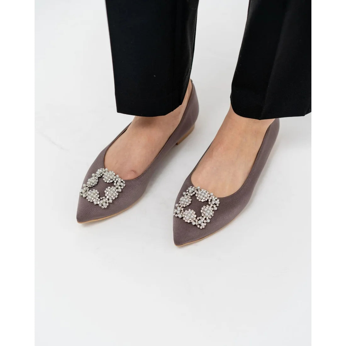 日本製 Emma Francis 平底珠寶搭扣高跟鞋(01t-ST 155)(Charcoal gray satin)（チャコールグレー サテン）