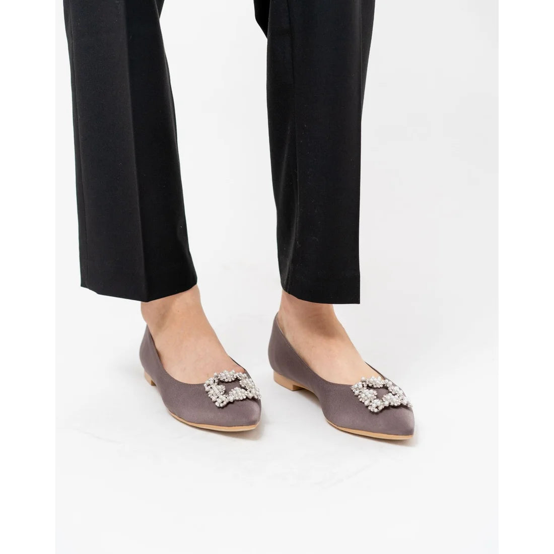 日本製 Emma Francis 平底珠寶搭扣高跟鞋(01t-ST 155)(Charcoal gray satin)（チャコールグレー サテン）