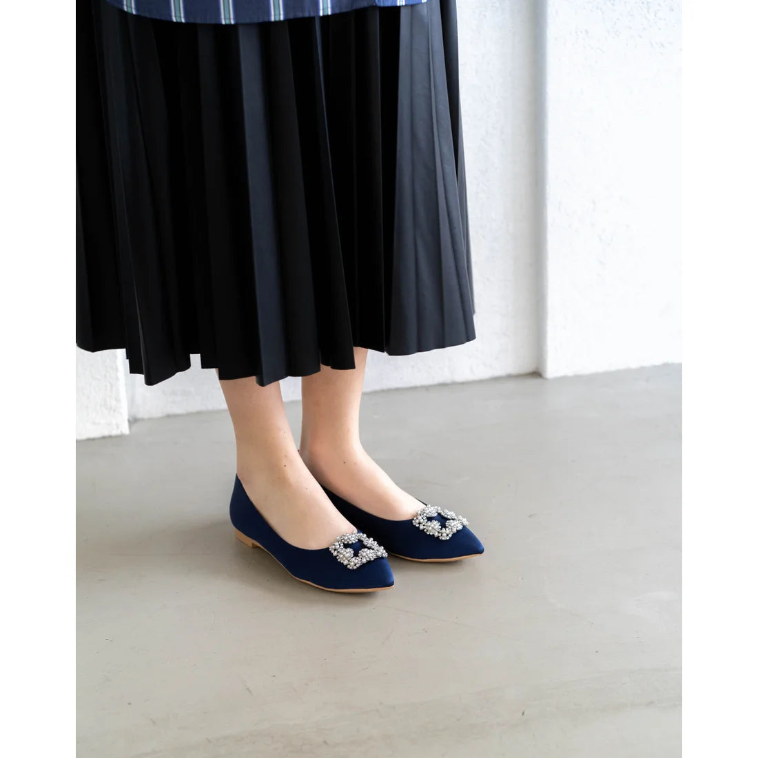 日本製 Emma Francis 平底珠寶搭扣高跟鞋(01t-ST 117)(Navy Satin)(ネイビー サテン）