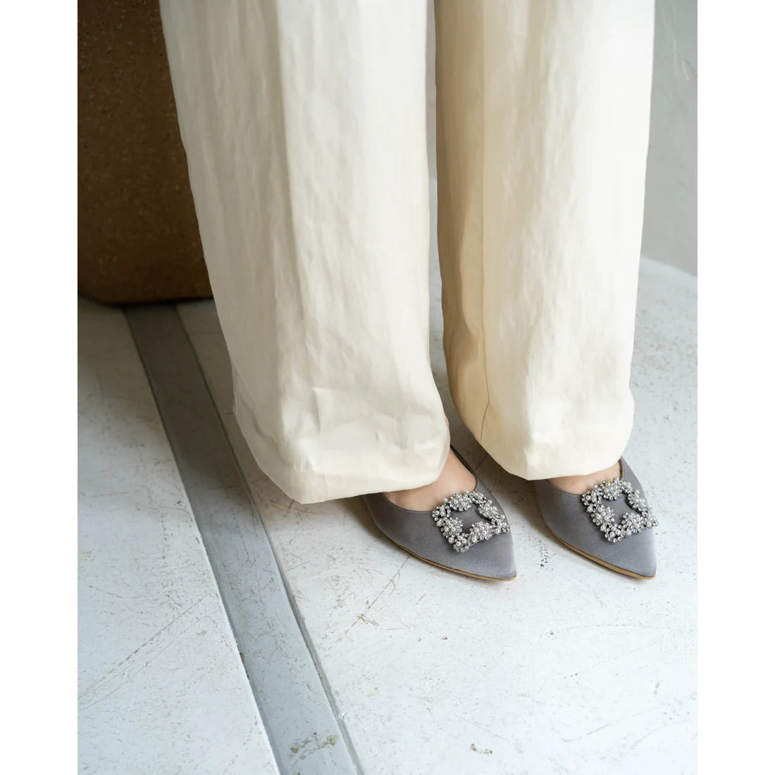 日本製 Emma Francis 平底珠寶搭扣高跟鞋(01t-ST 153)(Gray satin)（グレー サテン）