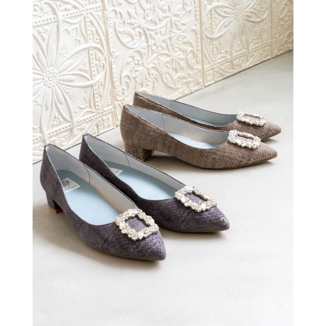 日本製 Emma Francis 尖頭3cm跟漸層珠寶搭扣高跟鞋(3002c-ZO 155)(Charcoal gray ombre)（チャコールグレー オンブリエ）