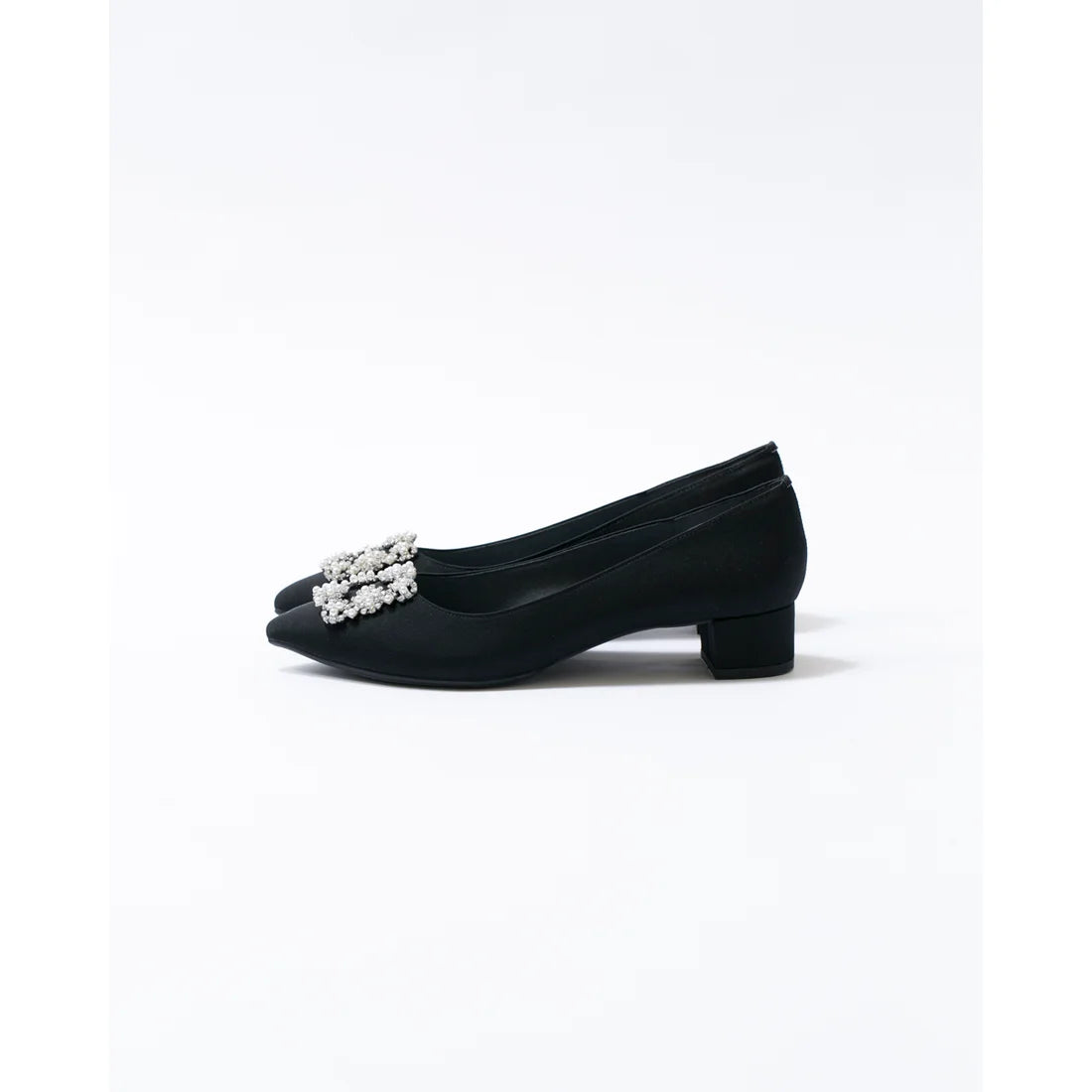 日本製 Emma Francis 尖頭3cm跟珠寶搭扣高跟鞋(3002b-ST 101)(Black satin)（ブラック サテン）