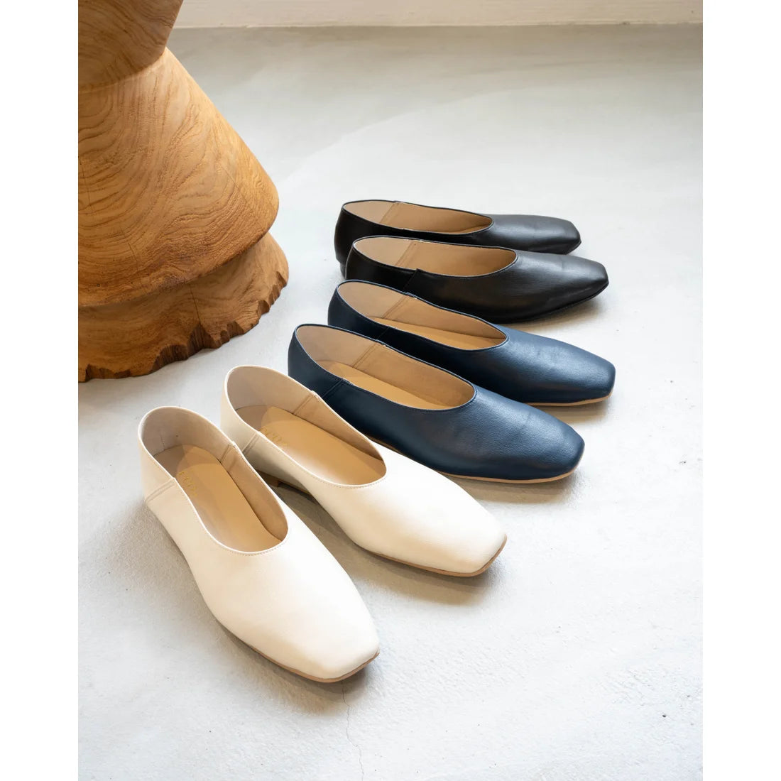 日本製 [蘋果皮][防水]Emma Francis 方頭U型平底鞋(03f-AP 117)(Navy apple leather)（ネイビー アップルレザー）