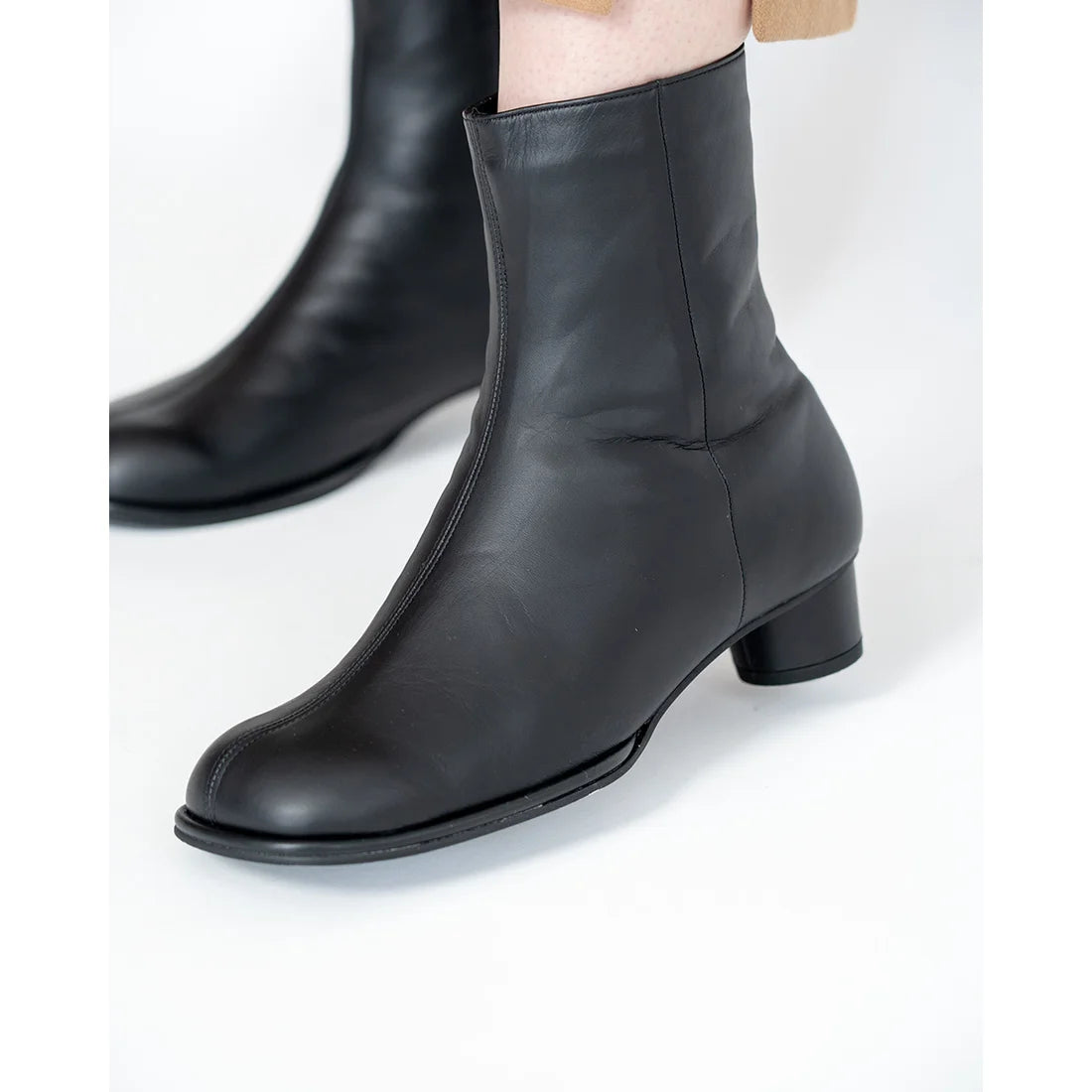 日本製【防水】Emma Francis 素面高跟靴 (9014a-L 101)(Black leather)（ブラック レザー）
