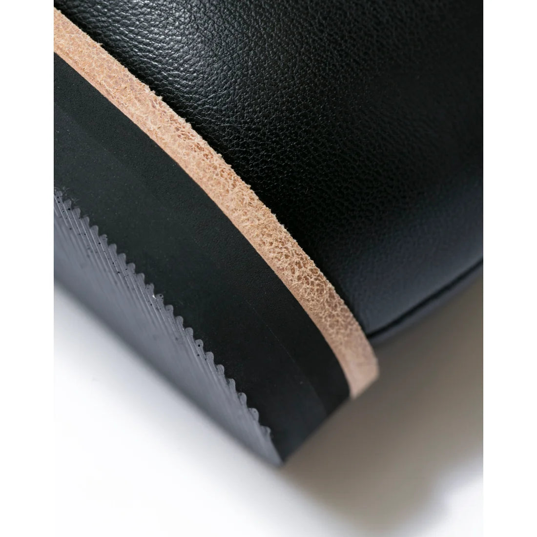 日本製 [蘋果皮][防水]Emma Francis 彈性靴子(9011a-AP 101)(Black apple leather)（ブラック アップルレザー）