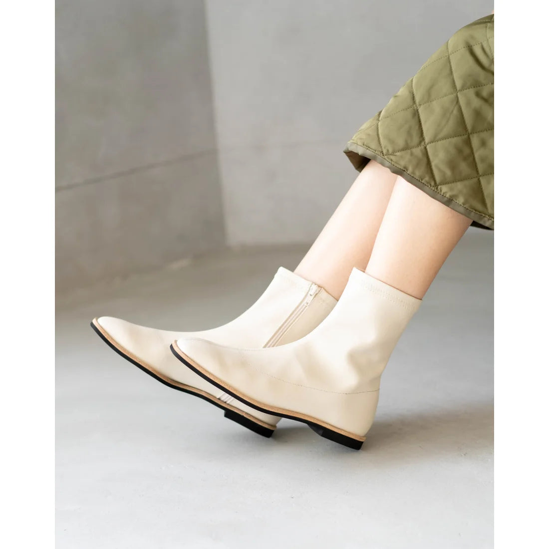 日本製 [蘋果皮][防水]Emma Francis 彈性靴子(9011a-AP 177)(Ivory apple leather)（アイボリー アップルレザー）