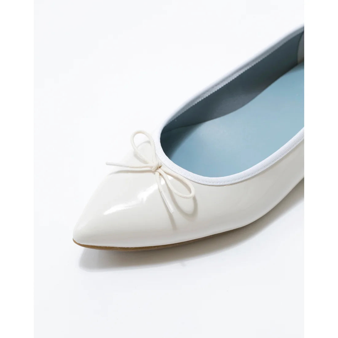 日本製【晴雨兼容】Emma Francis尖頭平底芭蕾舞晴雨鞋(01a-E 159)(White enamel)（ホワイト エナメル）