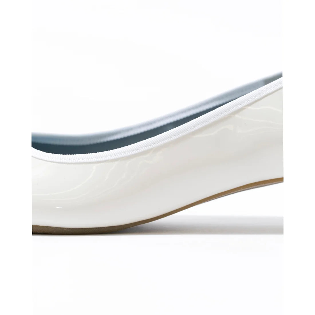 日本製【相容雨天】Emma Francis 尖頭3cm跟芭蕾舞鞋(3002a-E 159)(White enamel)（ホワイト エナメル）