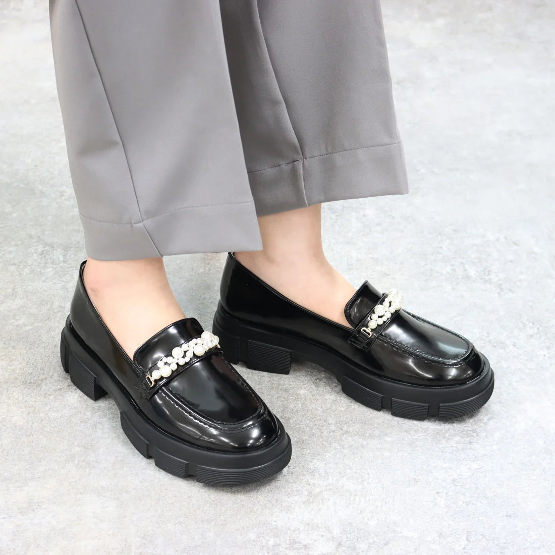 日本製【晴雨兼容】Emma Francis 厚底珍珠樂福鞋(1501a-E 101)(Black enamel)（ブラック エナメル）