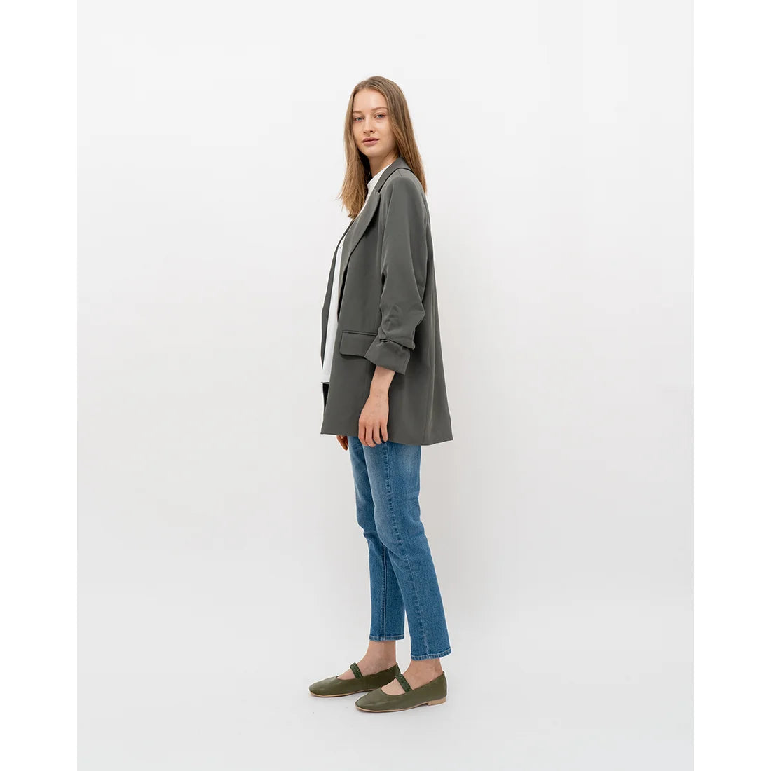 日本製【蘋果皮】【防水】Emma Francis 褶皺腰帶平底鞋 (03j-AP 147)(Khaki apple leather)（カーキ アップルレザー）
