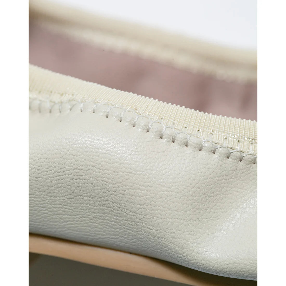 日本製【蘋果皮】【防水】Emma Francis 平底彈性芭蕾舞鞋 ( 03m-AP 177 )(Ivory apple leather)（アイボリー アップルレザー）
