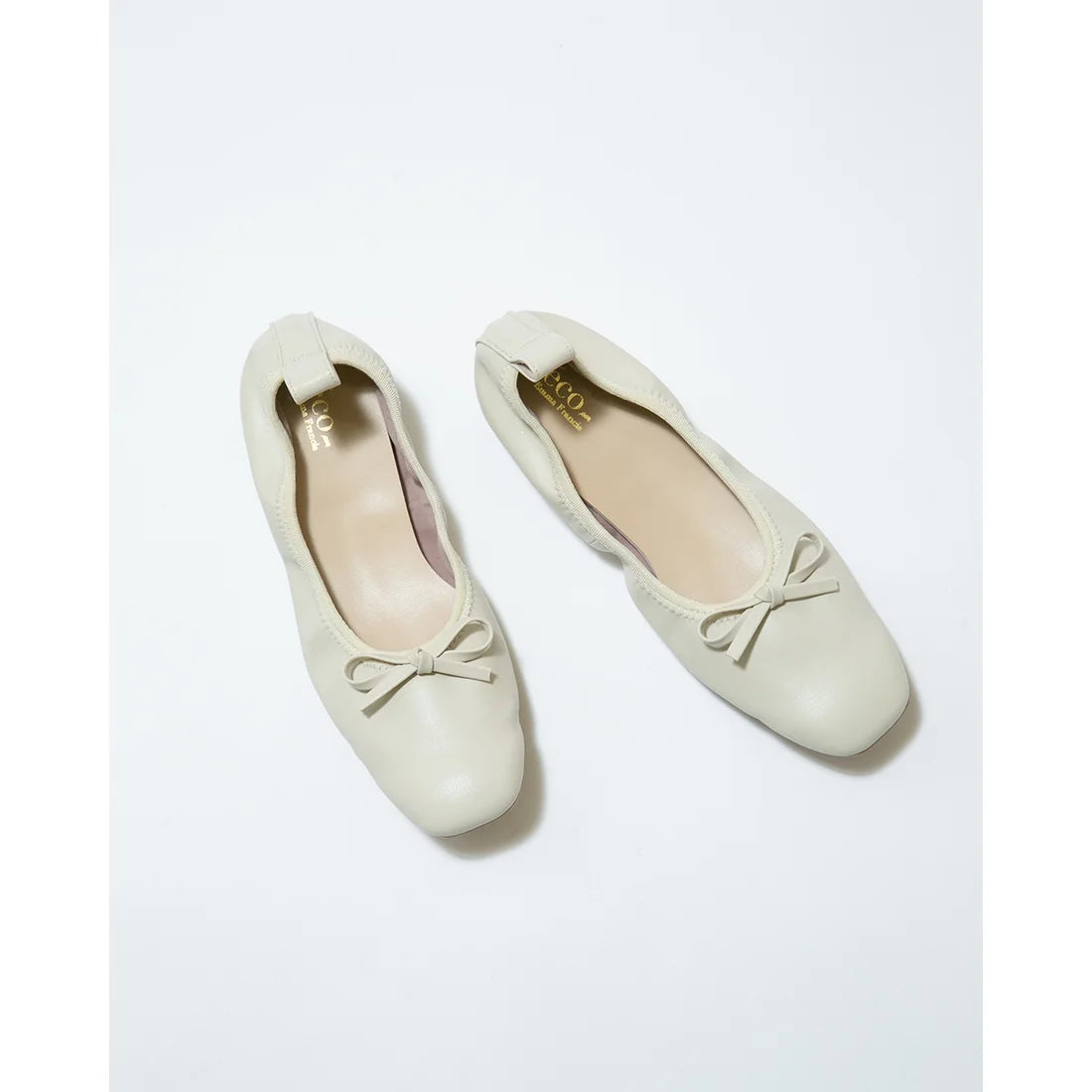 日本製【蘋果皮】【防水】Emma Francis 平底彈性芭蕾舞鞋 ( 03m-AP 177 )(Ivory apple leather)（アイボリー アップルレザー）