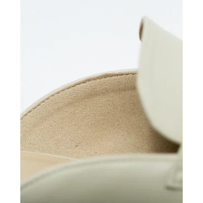 日本製【蘋果皮】【防水】Emma Francis 樂福拖鞋式平底鞋 ( 03q-AP 177 )(Ivory apple leather)（アイボリー アップルレザー）