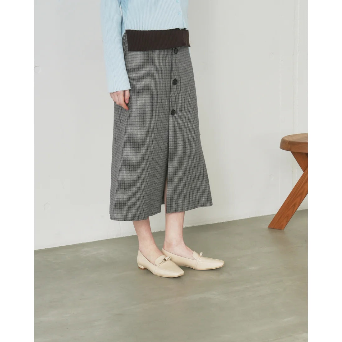 【新品預訂】日本製Emma Francis 2cm跟 小蝴蝶结乐福鞋 (2001h-P 177)(象牙色 光滑)