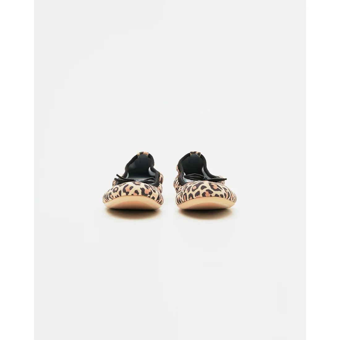 日本製【珍珠色調防水】Emma Francis 真皮 圓頭平底芭蕾舞鞋(02b-L S328)(Leopard pattern leather suede)（レオパード柄 レザースエード）