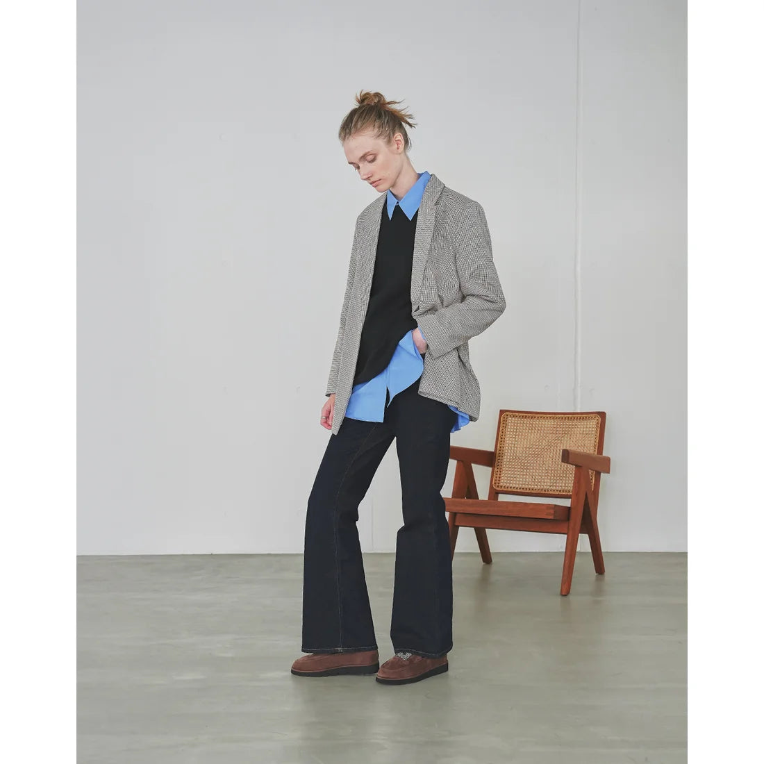 【新品預訂】日本製Emma Francis   [雨天應對] 防水 內側柔軟仿毛 寶石樂福鞋（棕色絨面革）(2002g-S 105) BRN