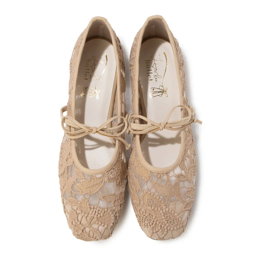 【新品預訂】日本製 Launa Lea 花卉蕾絲薄紗芭蕾舞鞋 (B7612A)(摩卡色 / Mocha Z)