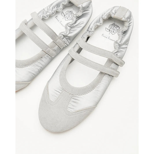 【新品預訂】日本製Emma Francis   彈性褶邊瑪麗珍芭蕾舞鞋（銀色天鵝絨皮革）(09k-NY 162)