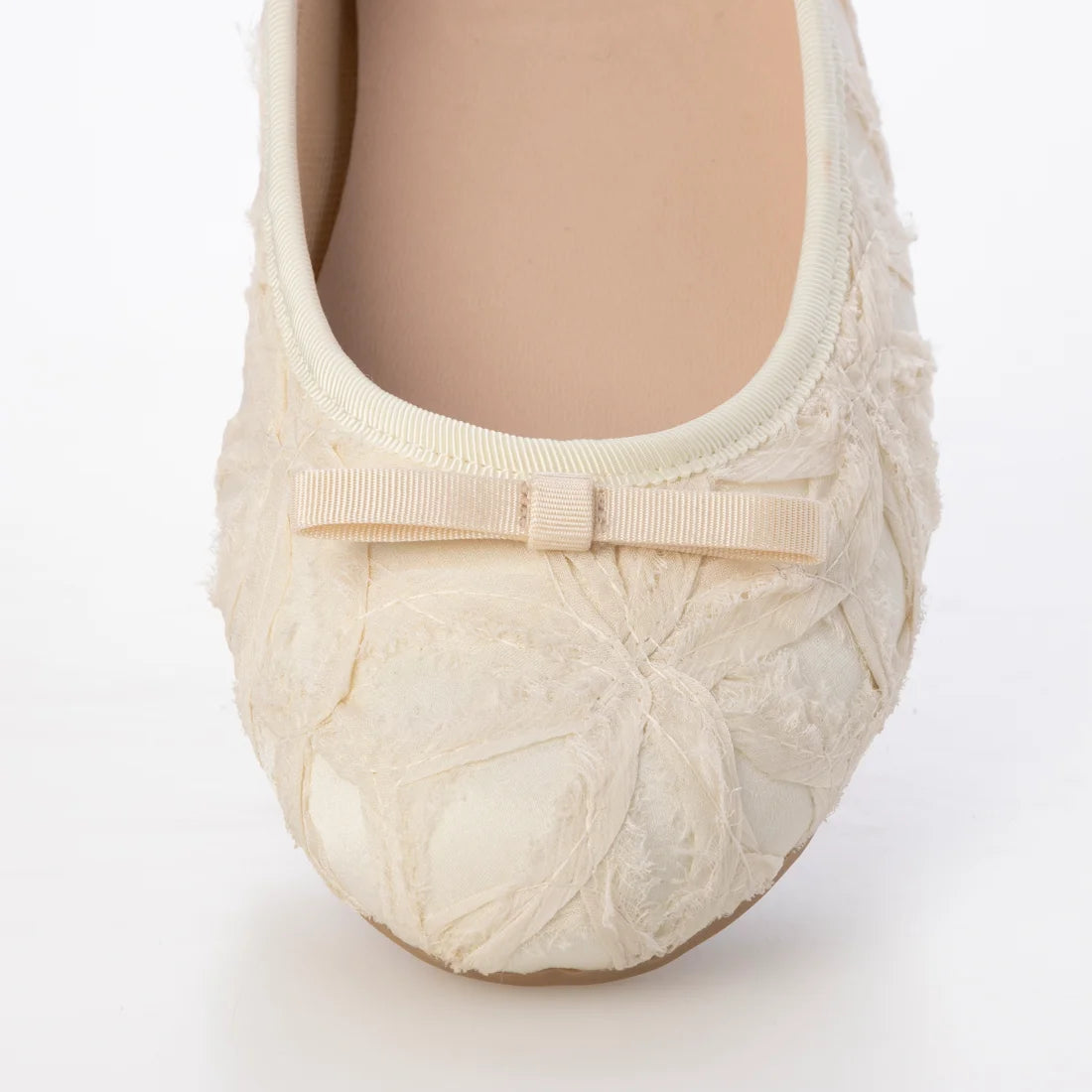 日本製 Launa Lea [限量] 花朵雪紡圓頭芭蕾舞鞋 (B1605A) (象牙色 Z / Ivory Z)