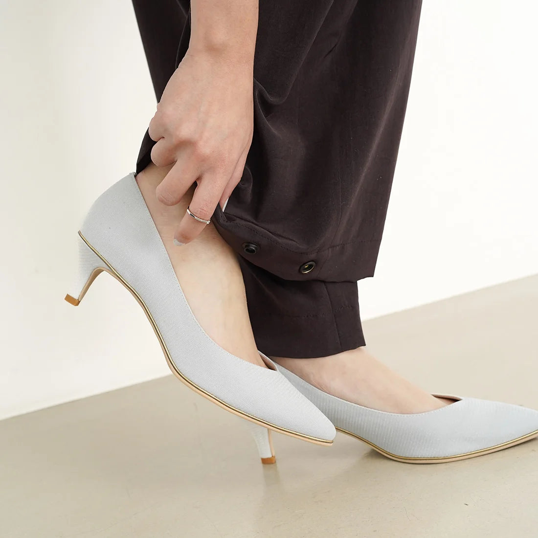 日本製 Launa Lea Rich 5cm Gold Line高跟鞋 (80009E) (L 藍色 Z / L Blue Z)