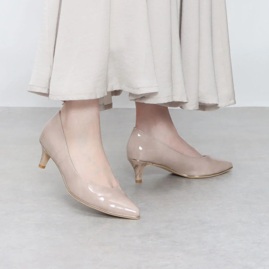 日本製 Launa Lea Rich 5cm Gold Line高跟鞋 (80009) (米灰色 E / Greige E)